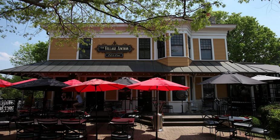 Bar with terrace, view from outside